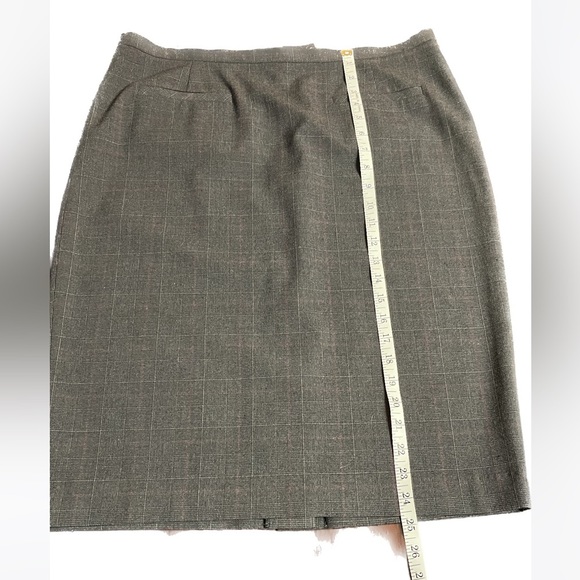 Philosophy by Republic size 14 straight gray white and red pattern - Picture 5 of 8